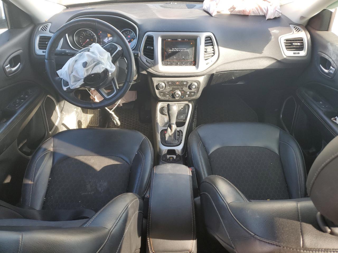 2018 Jeep Compass - Image 8