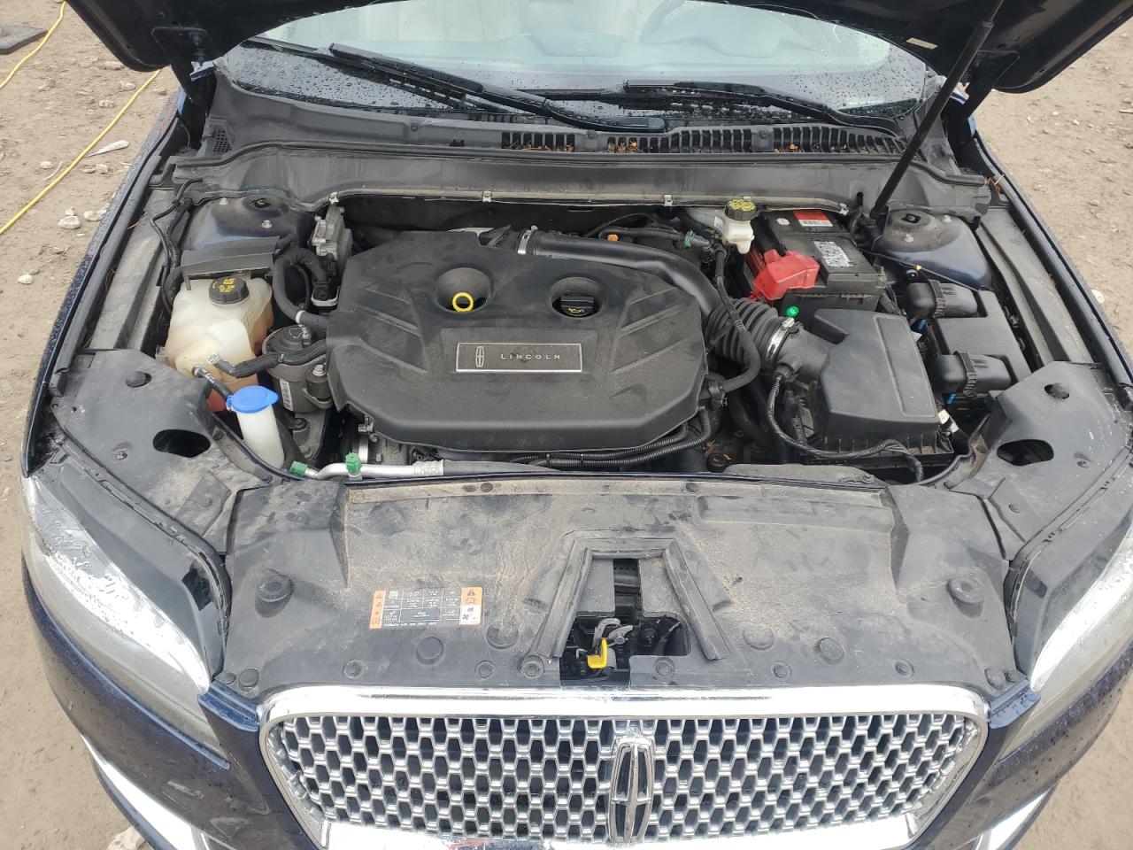 2017 Lincoln MKZ - Image 12