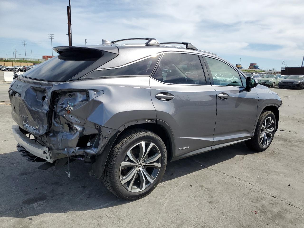 2019 Lexus RX - Image 3