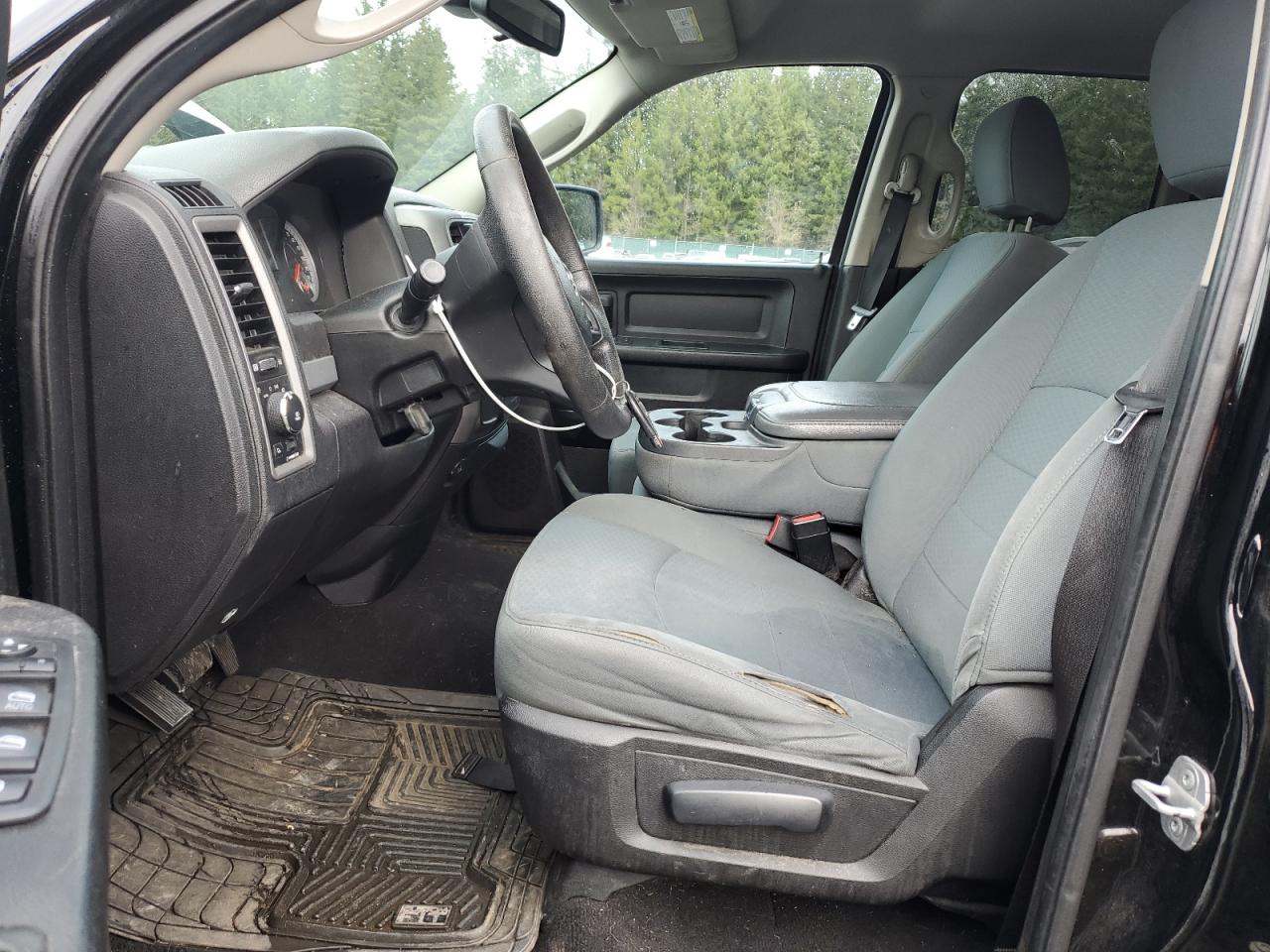 2014 RAM 1500 - Image 7