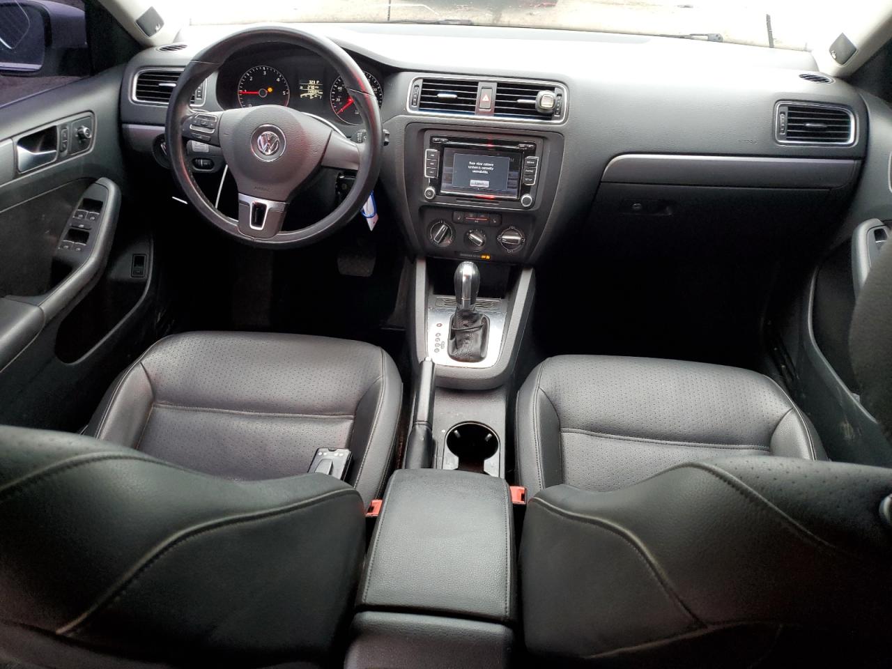 2014 Volkswagen Jetta - Image 8