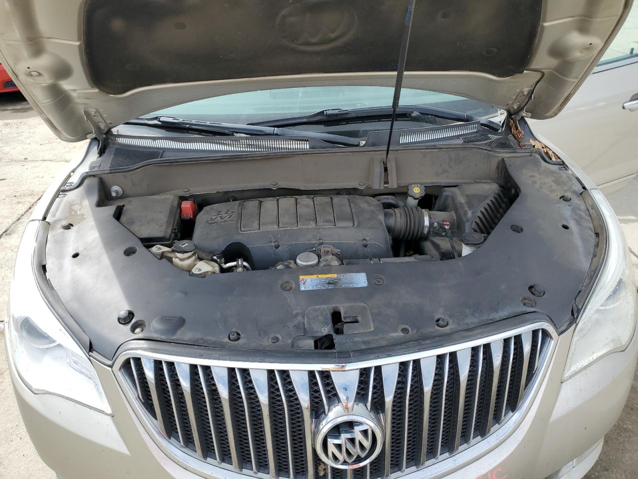2017 Buick Enclave - Image 12