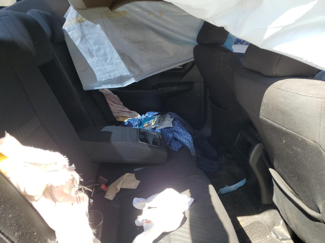 2015 Toyota Camry - Image 10