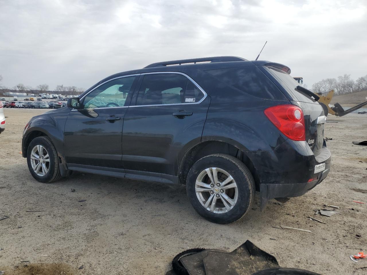 2011 Chevrolet Equinox - Image 2