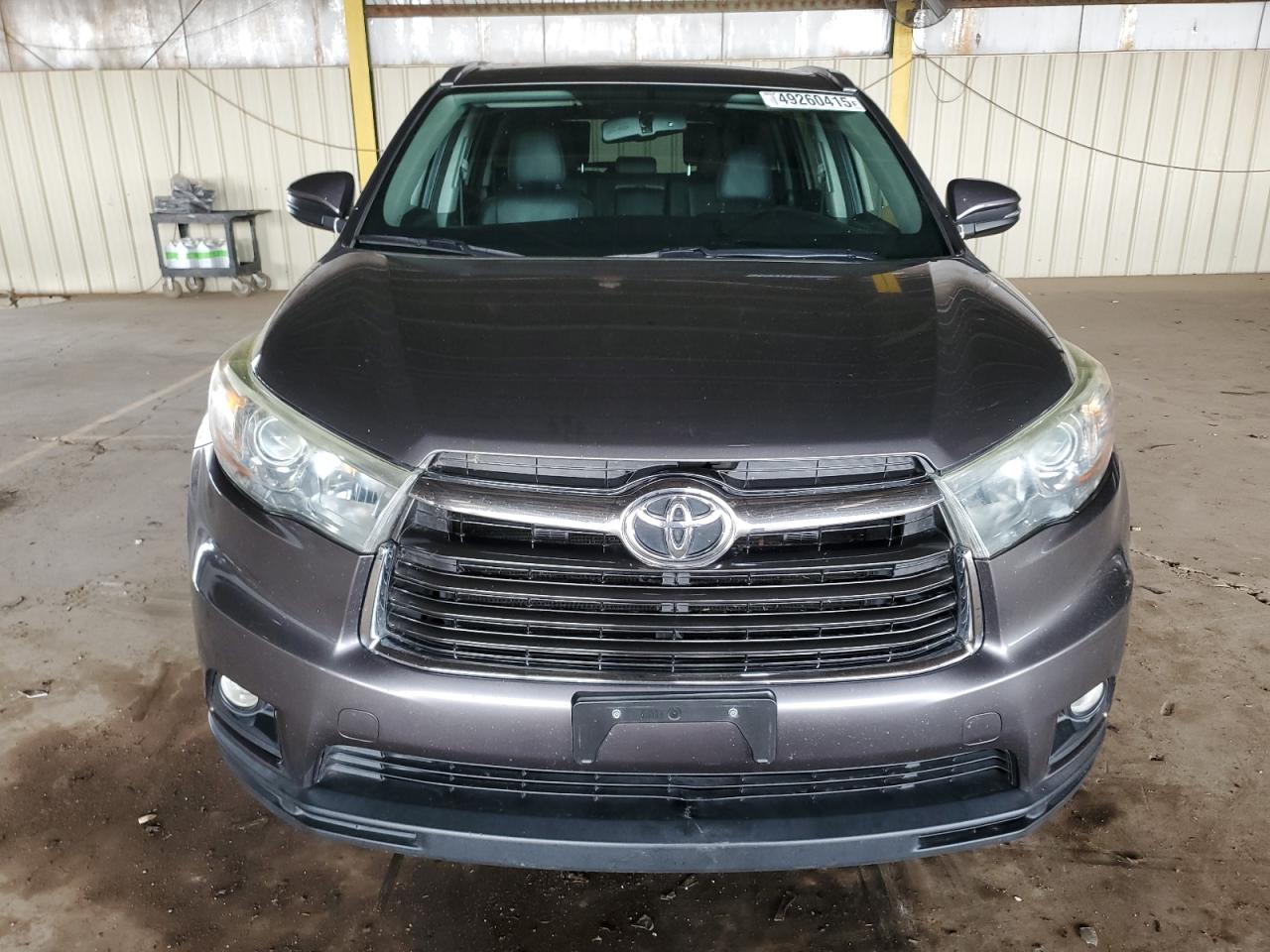 2015 Toyota Highlander - Image 5