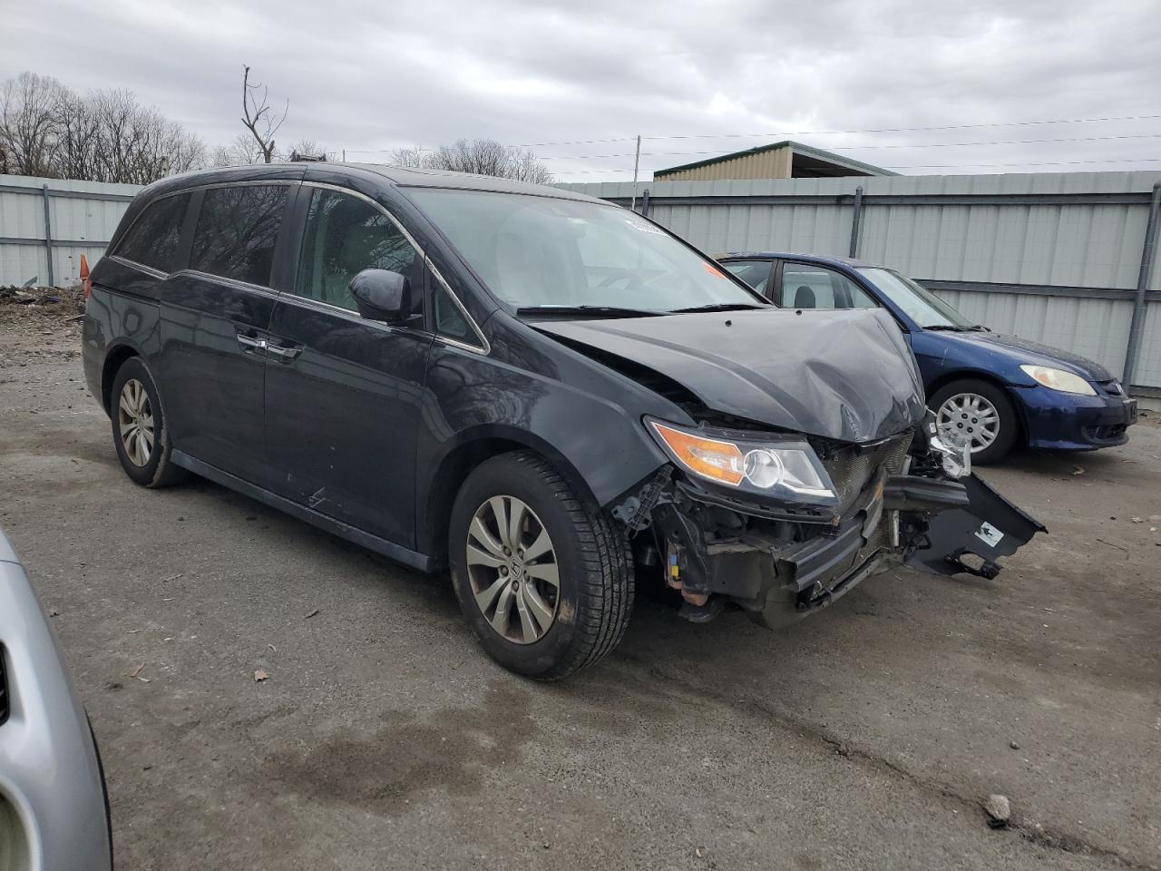 2017 Honda Odyssey - Image 4
