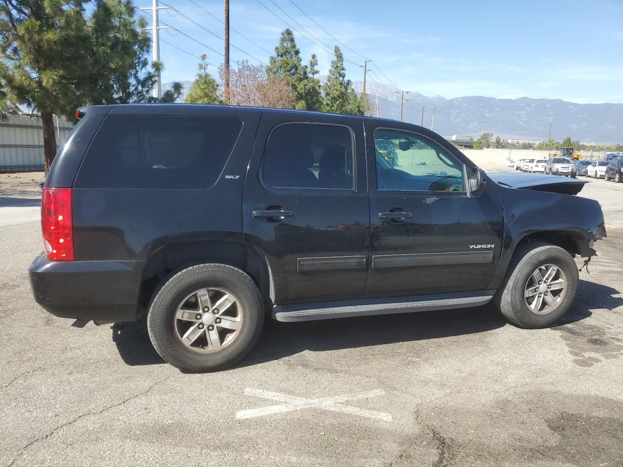 2013 GMC Yukon - Image 3