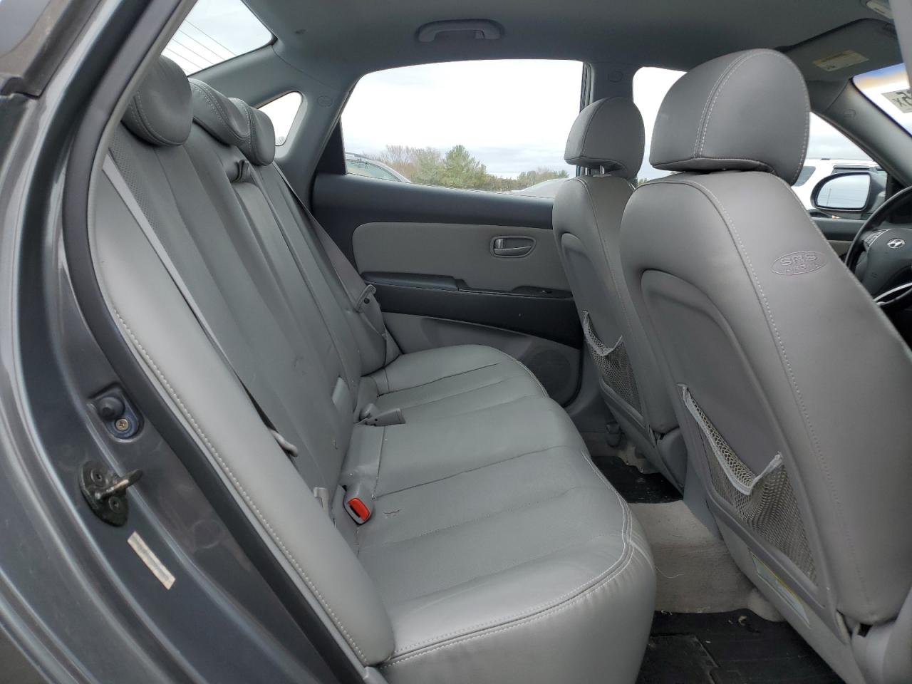 2007 Hyundai Elantra - Image 10