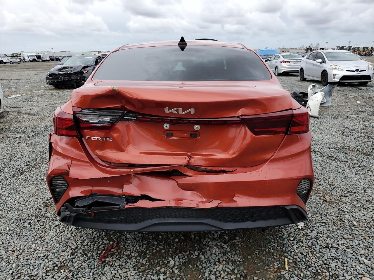 2023 Kia Forte - Image 6