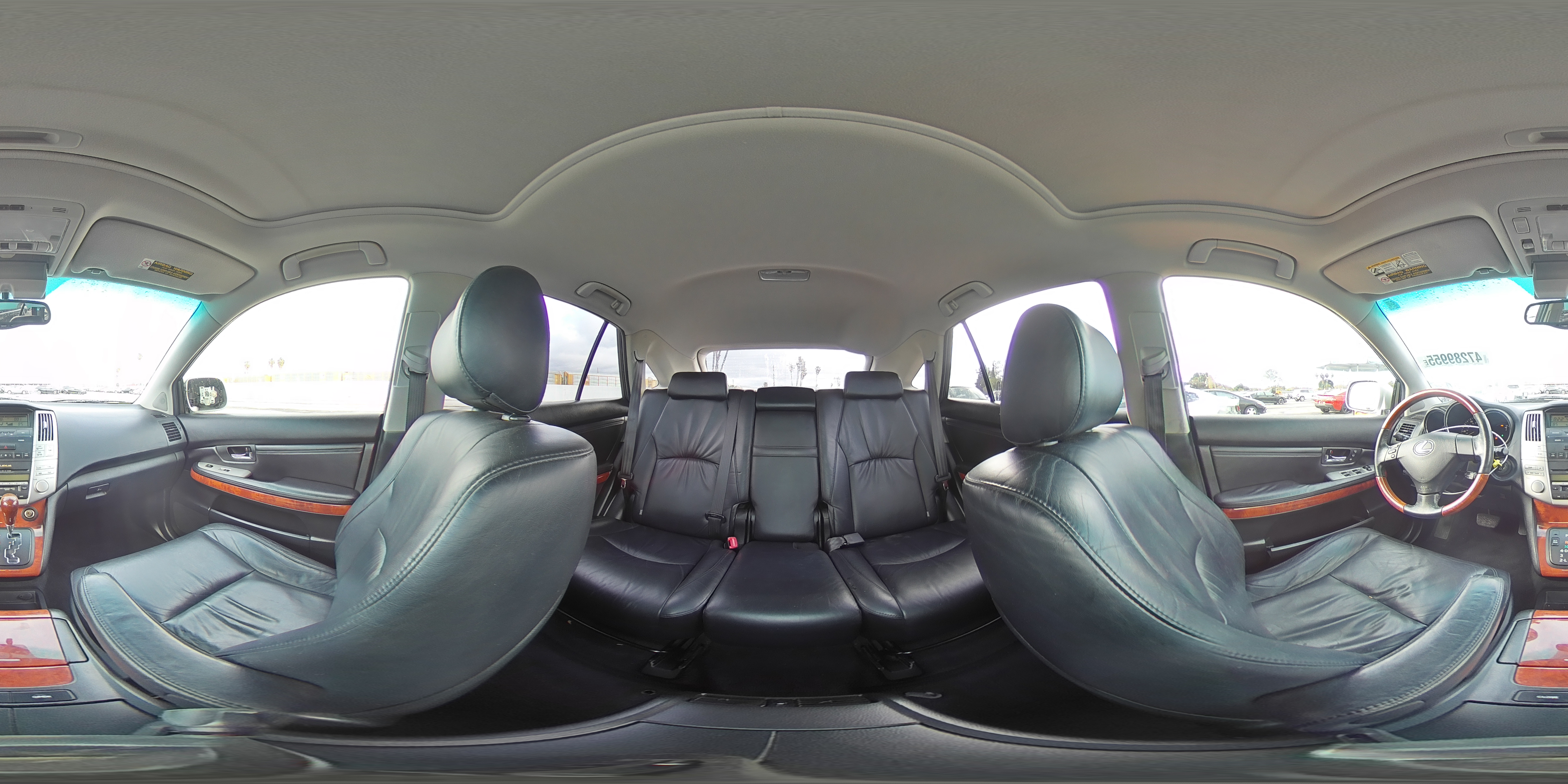 2004 Lexus RX - Image 14