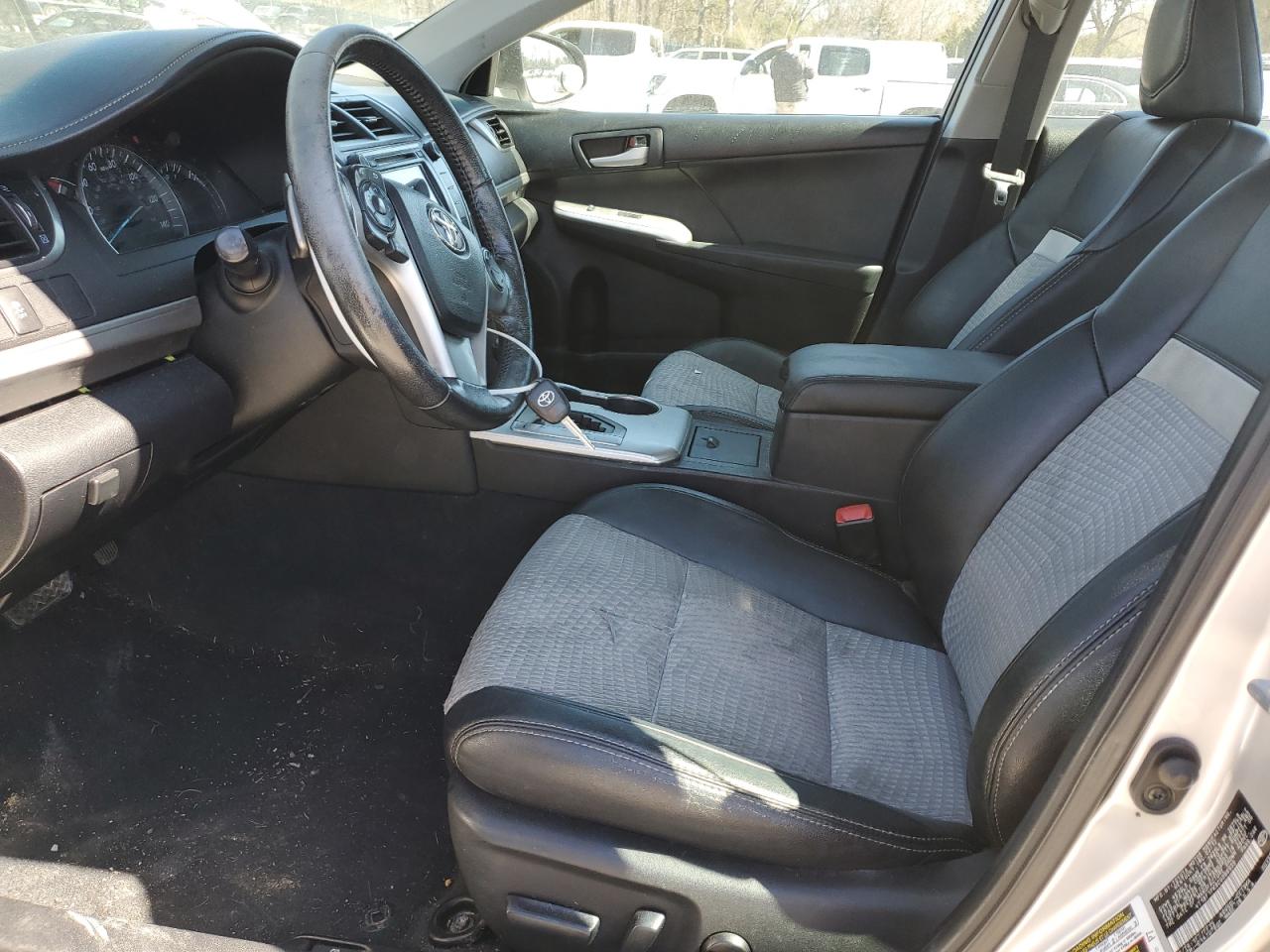 2012 Toyota Camry - Image 7