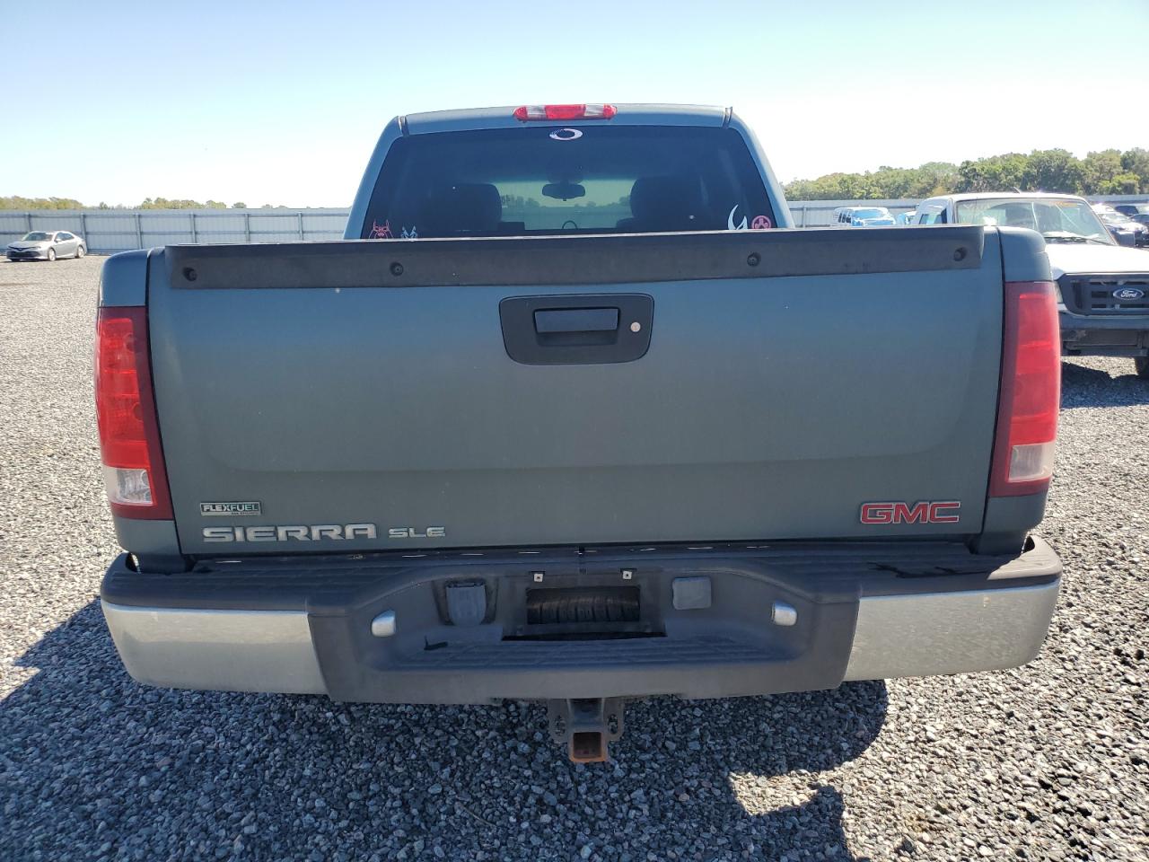 2011 GMC Sierra - Image 6