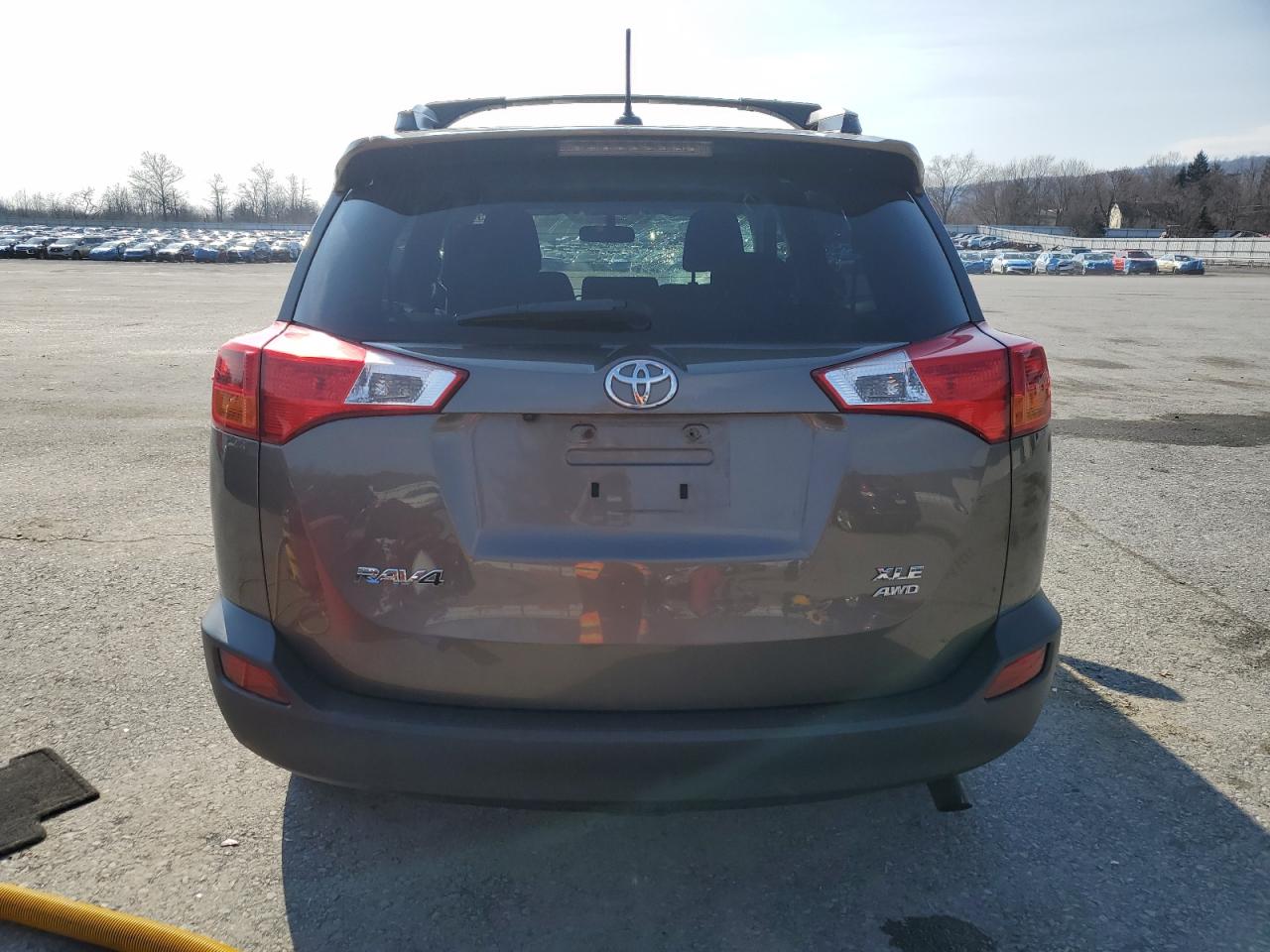 2014 Toyota RAV 4 - Image 6