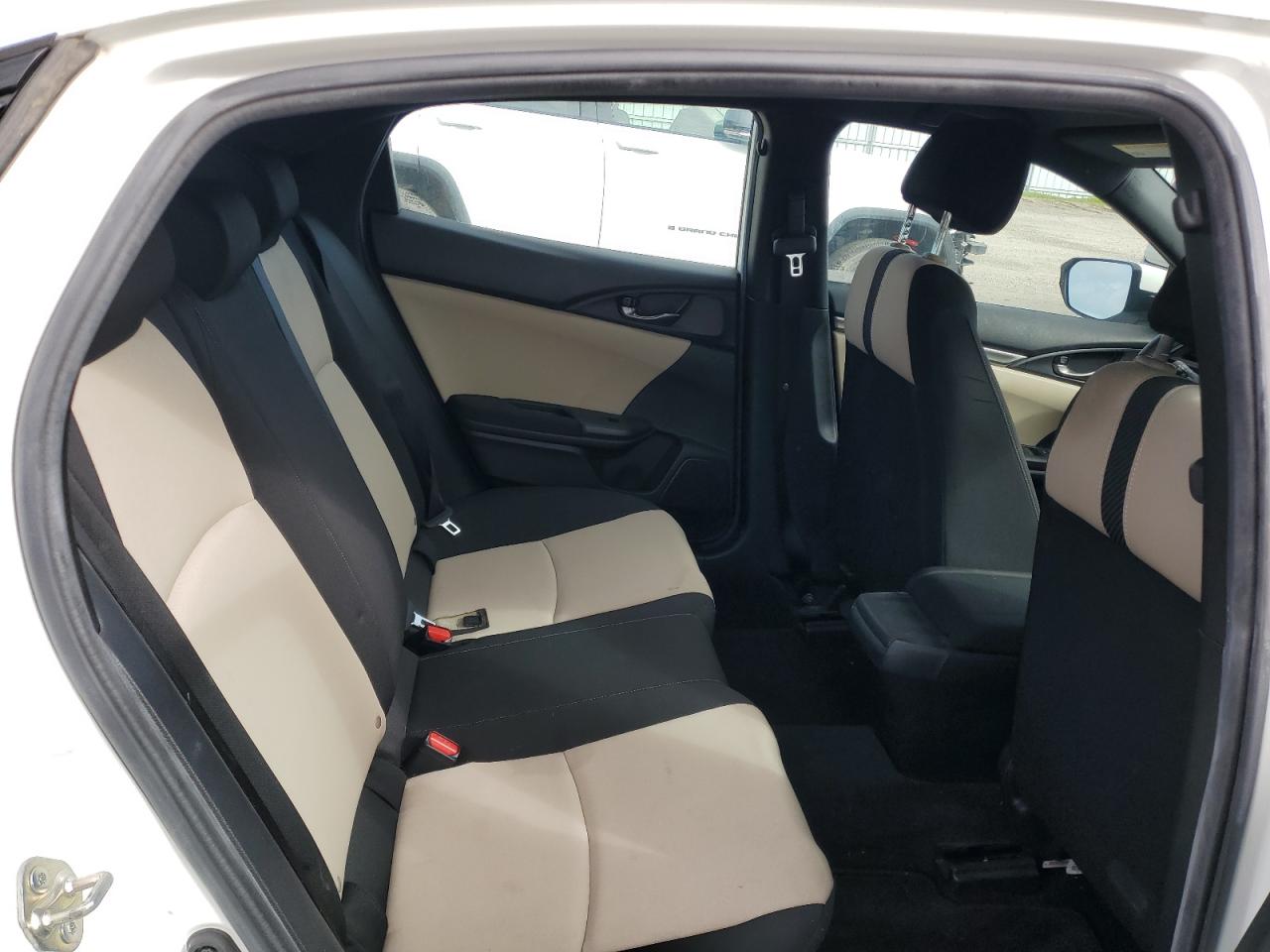 2018 Honda Civic - Image 10