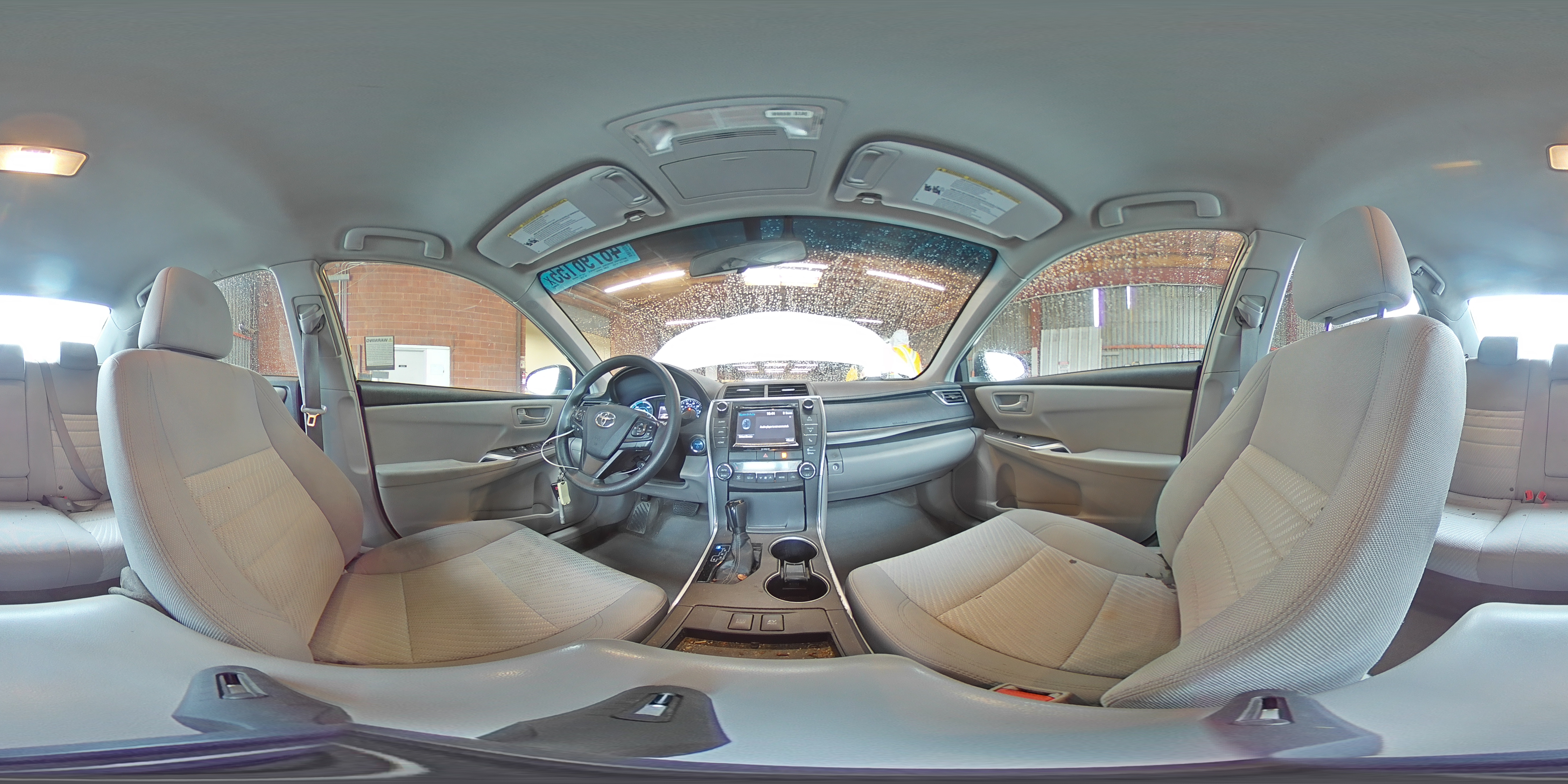 2016 Toyota Camry - Image 13