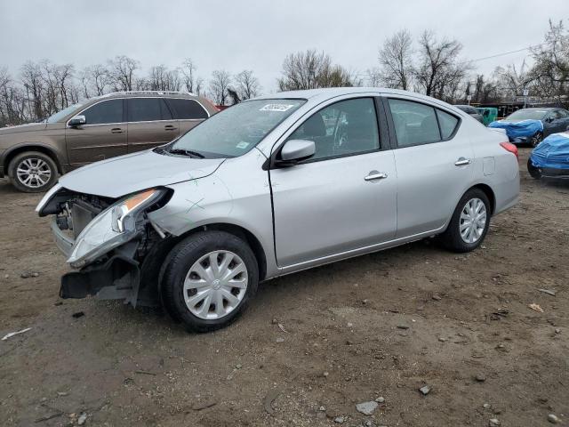  NISSAN VERSA 2019 Сріблястий