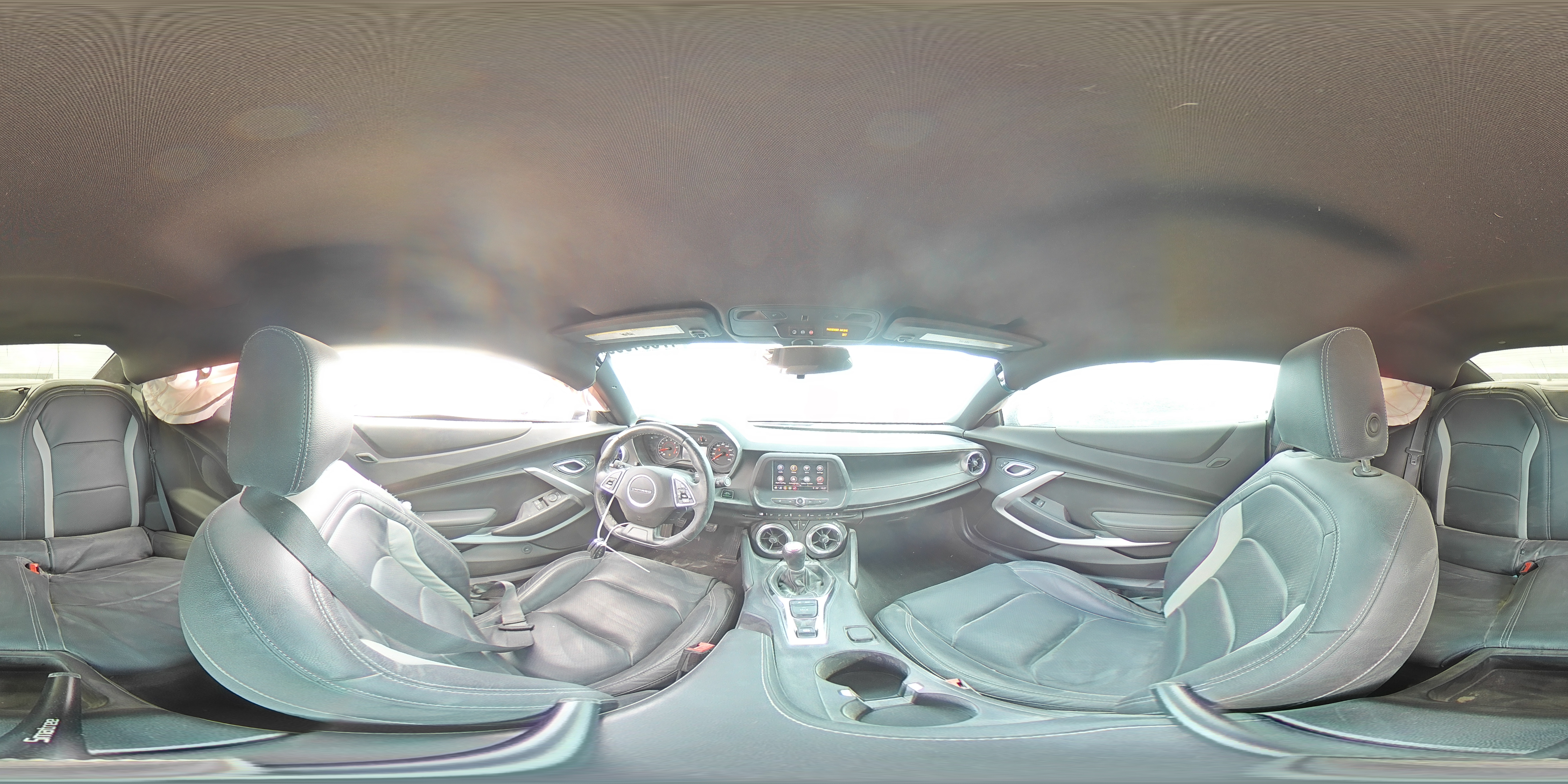 2021 Chevrolet Camaro - Image 13