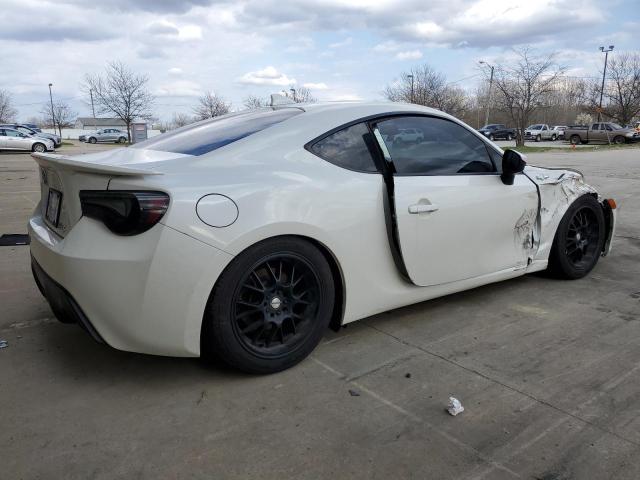  TOYOTA SCION 2015 Белый