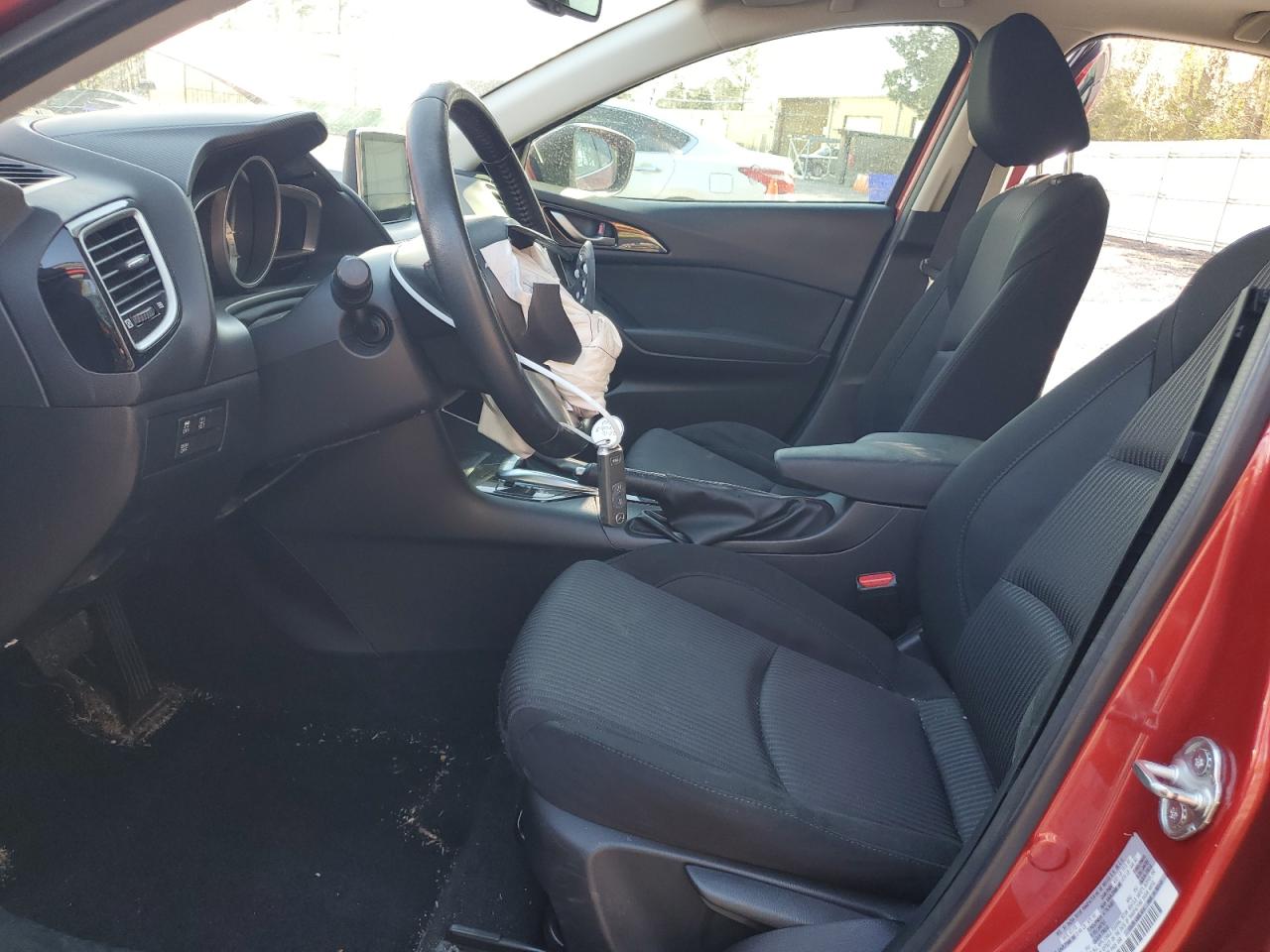 2016 Mazda 3 - Image 7