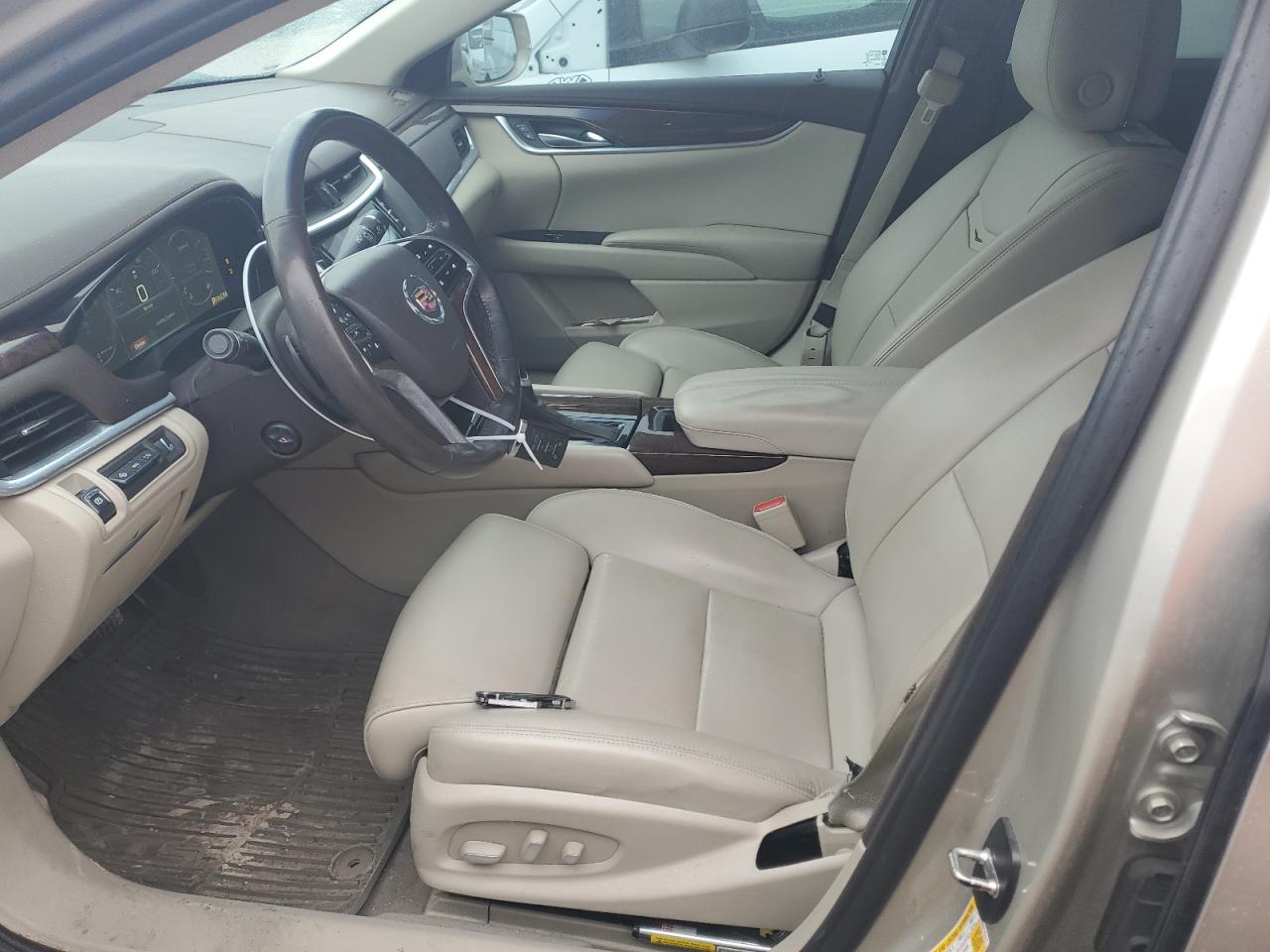 2013 Cadillac XTS - Image 7