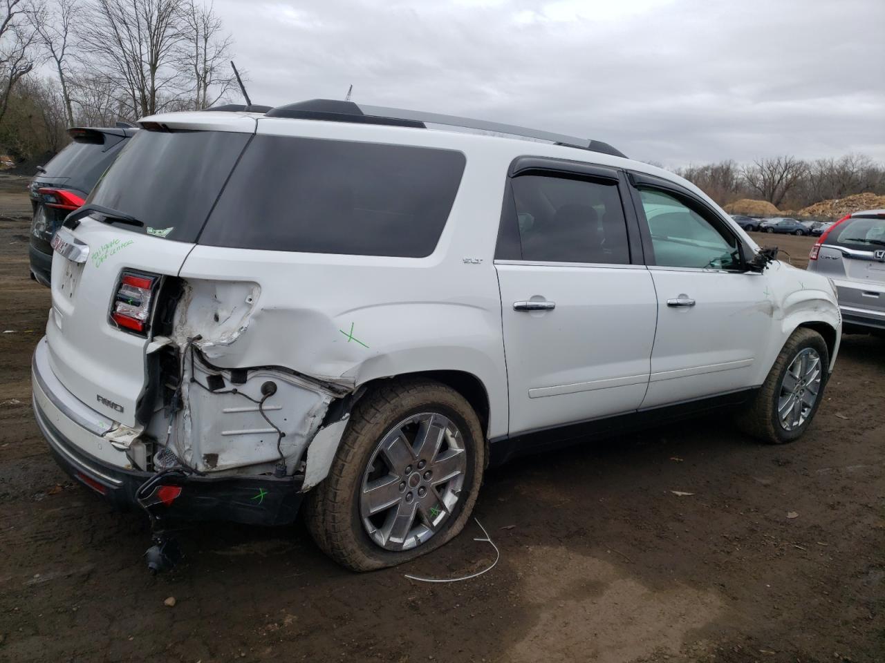 2017 GMC Acadia - Image 3