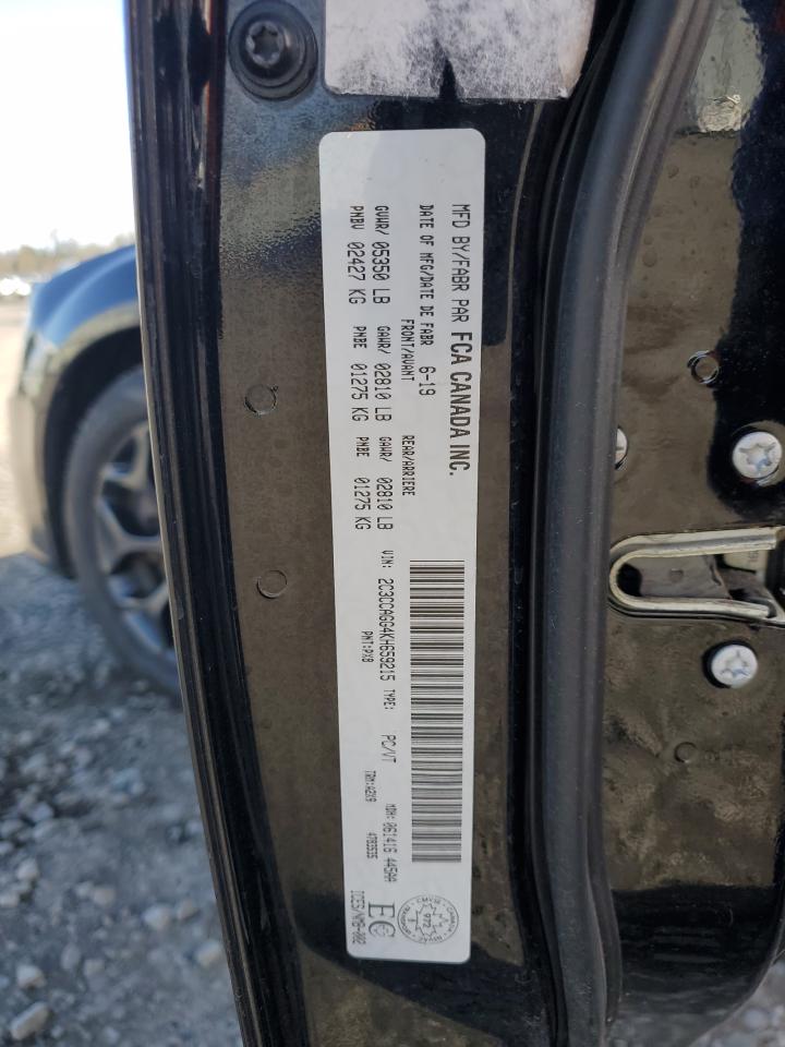 2019 Chrysler 300 - Image 12