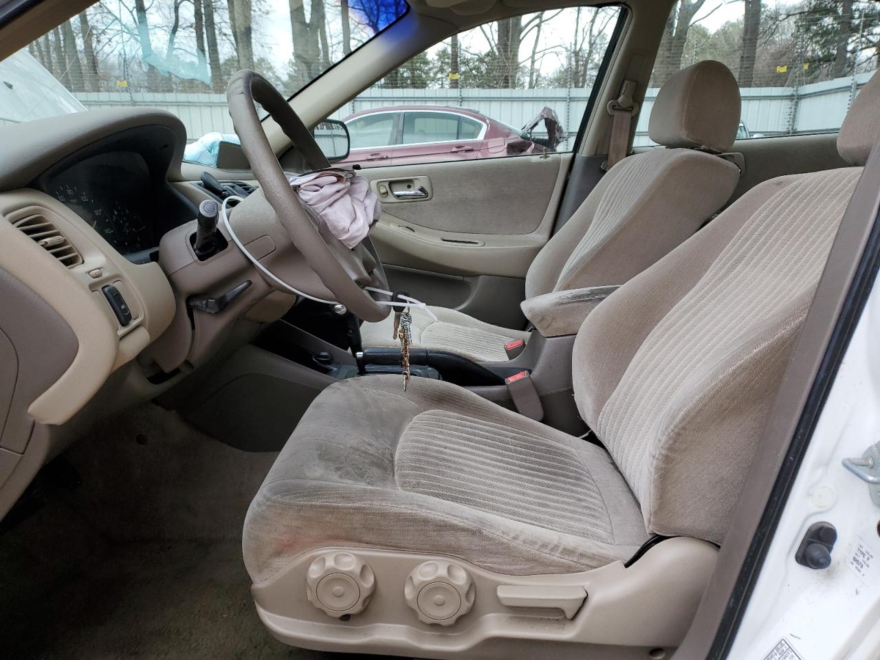 1998 Honda Accord - Image 7