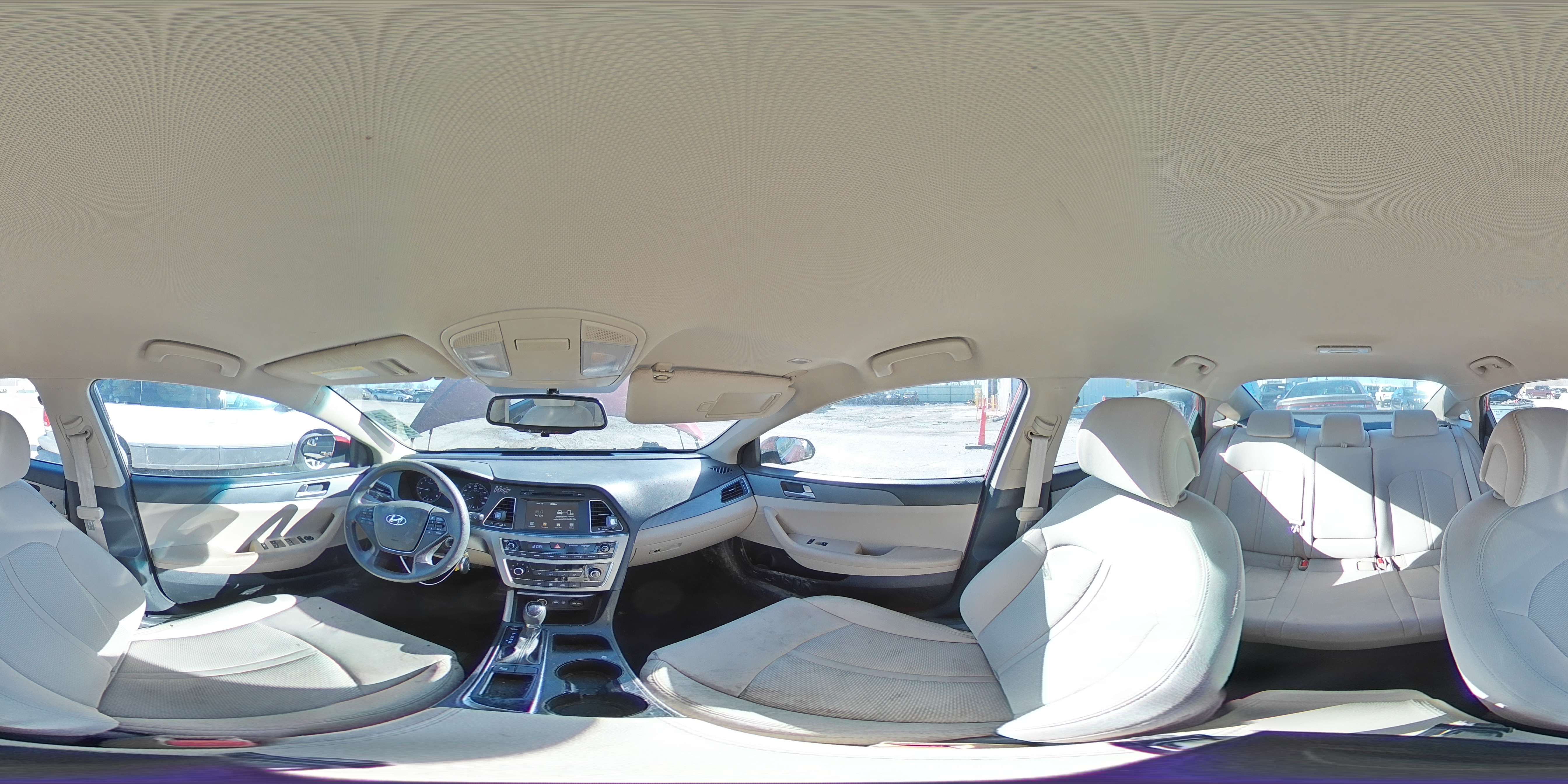 2016 Hyundai Sonata - Image 14