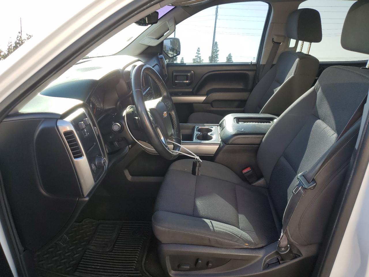 2016 Chevrolet Silverado - Image 7