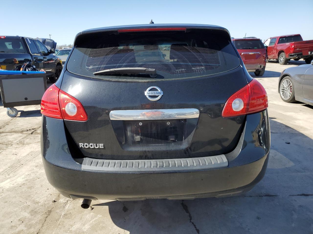 2013 Nissan Rogue - Image 6
