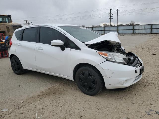 Hatchbacks NISSAN VERSA 2016 Biały
