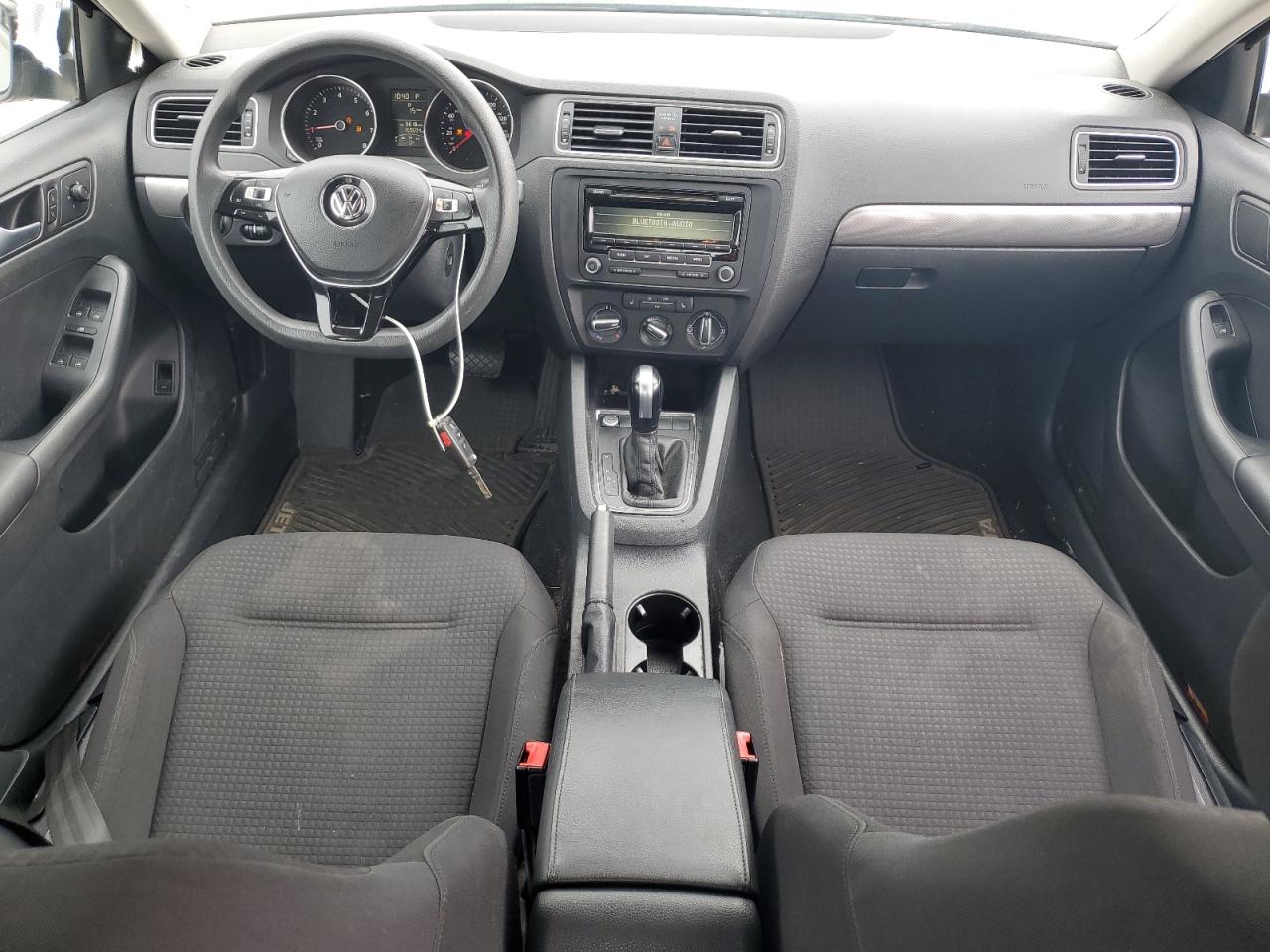 2015 Volkswagen Jetta - Image 8