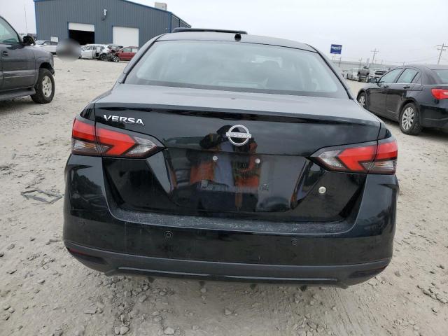  NISSAN VERSA 2024 Чорний