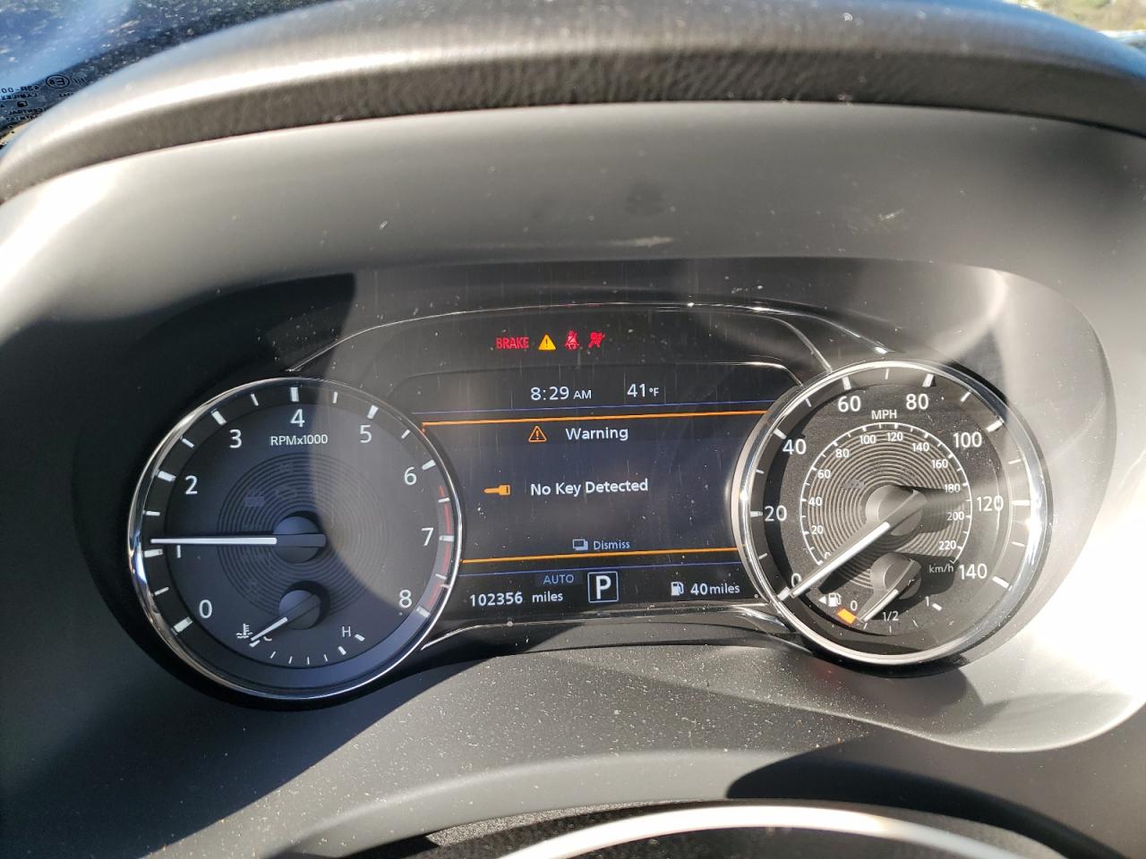 2020 Infiniti QX80 - Image 9