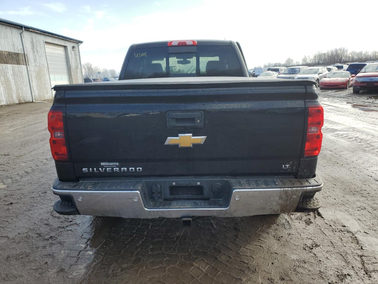 2015 Chevrolet Silverado - Image 6