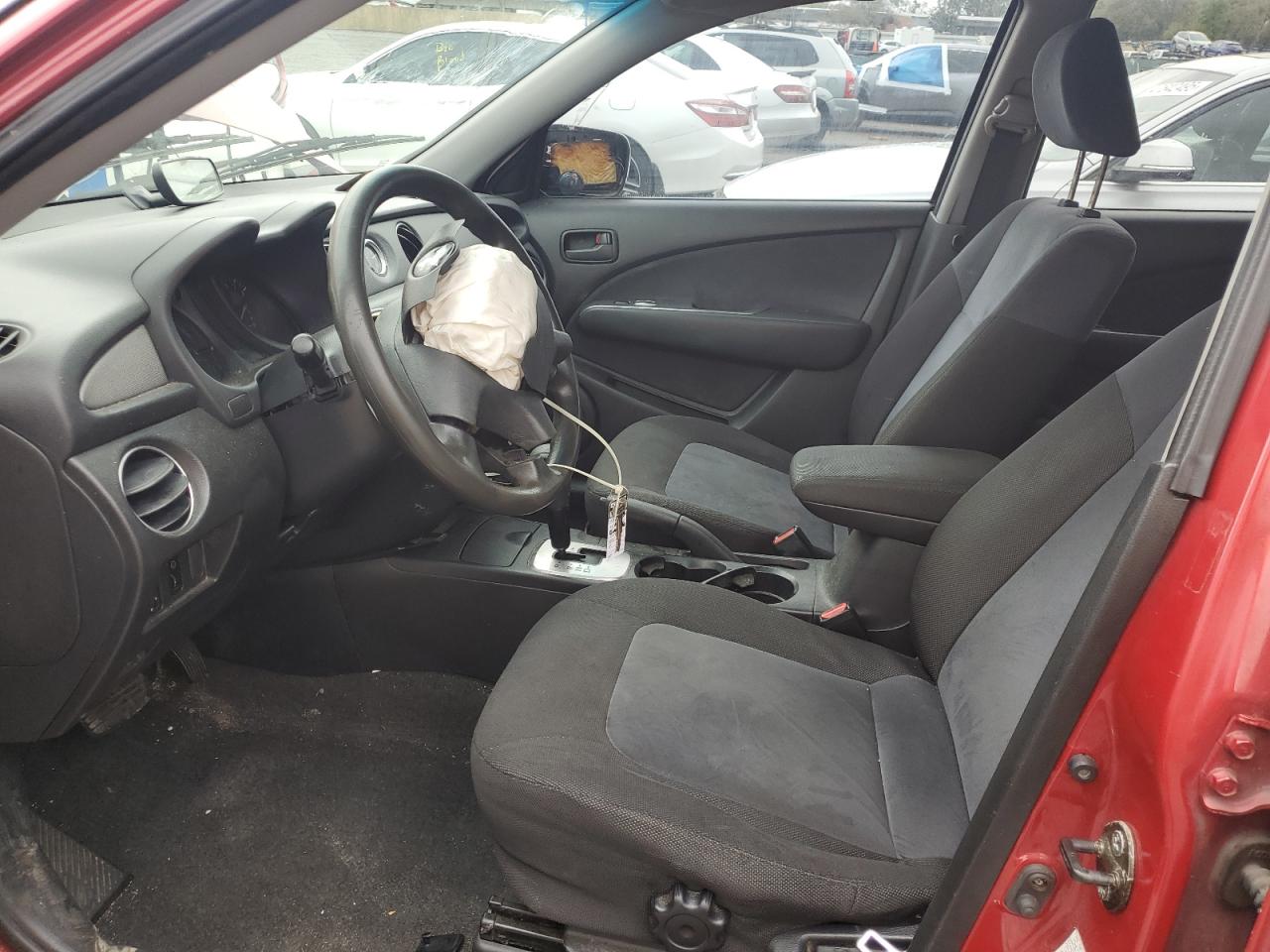 2003 Mitsubishi Outlander - Image 7