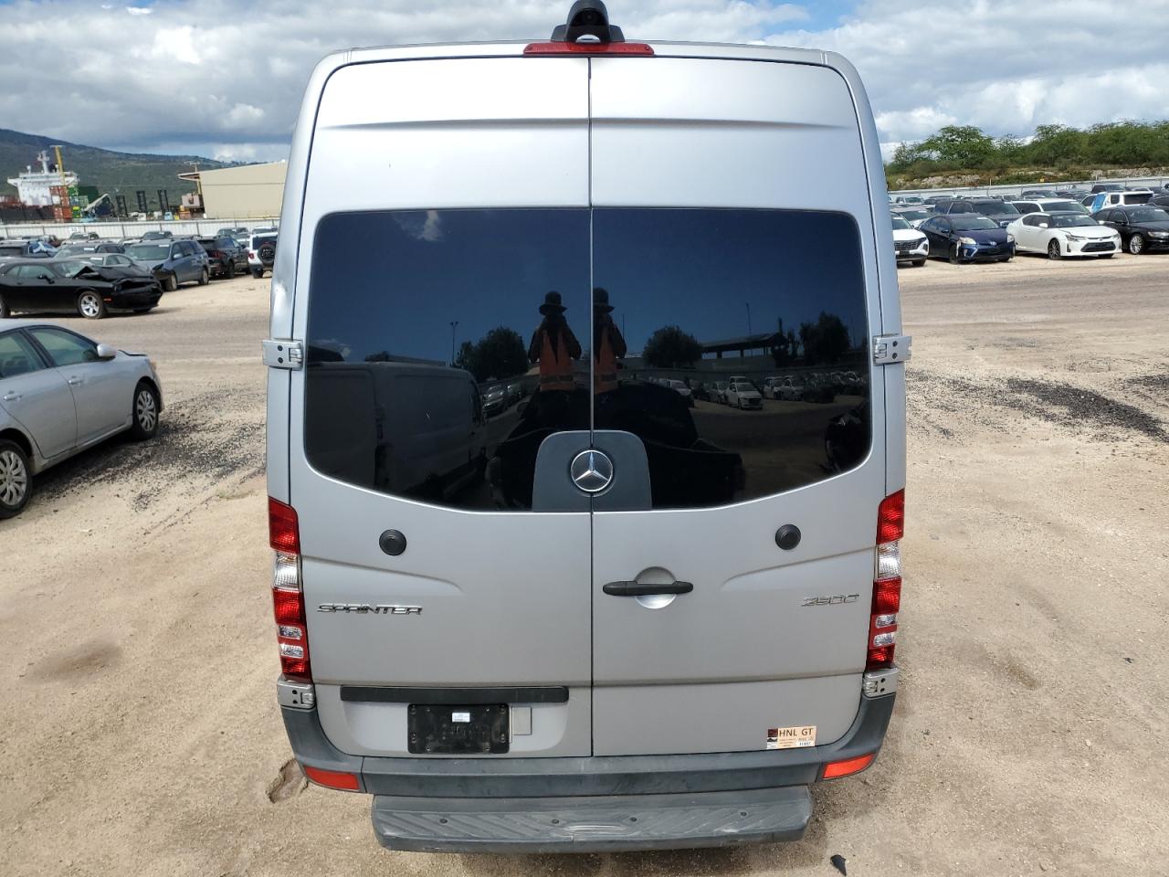 2017 Mercedes-Benz Sprinter 2500 VIN: WDZPE8CD5HP399696 Lot: 50606145