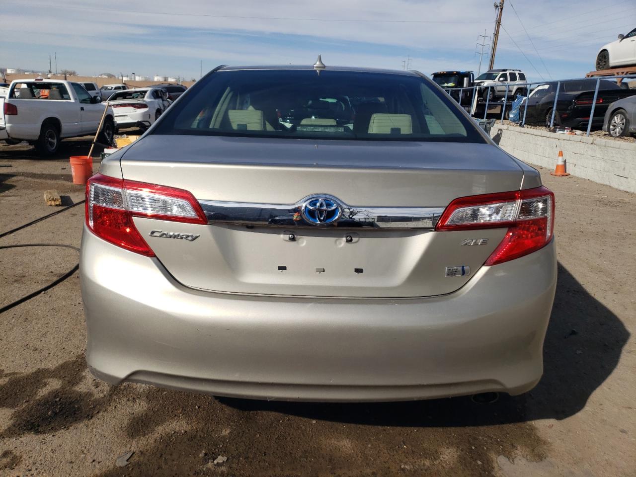 2014 Toyota Camry - Image 6