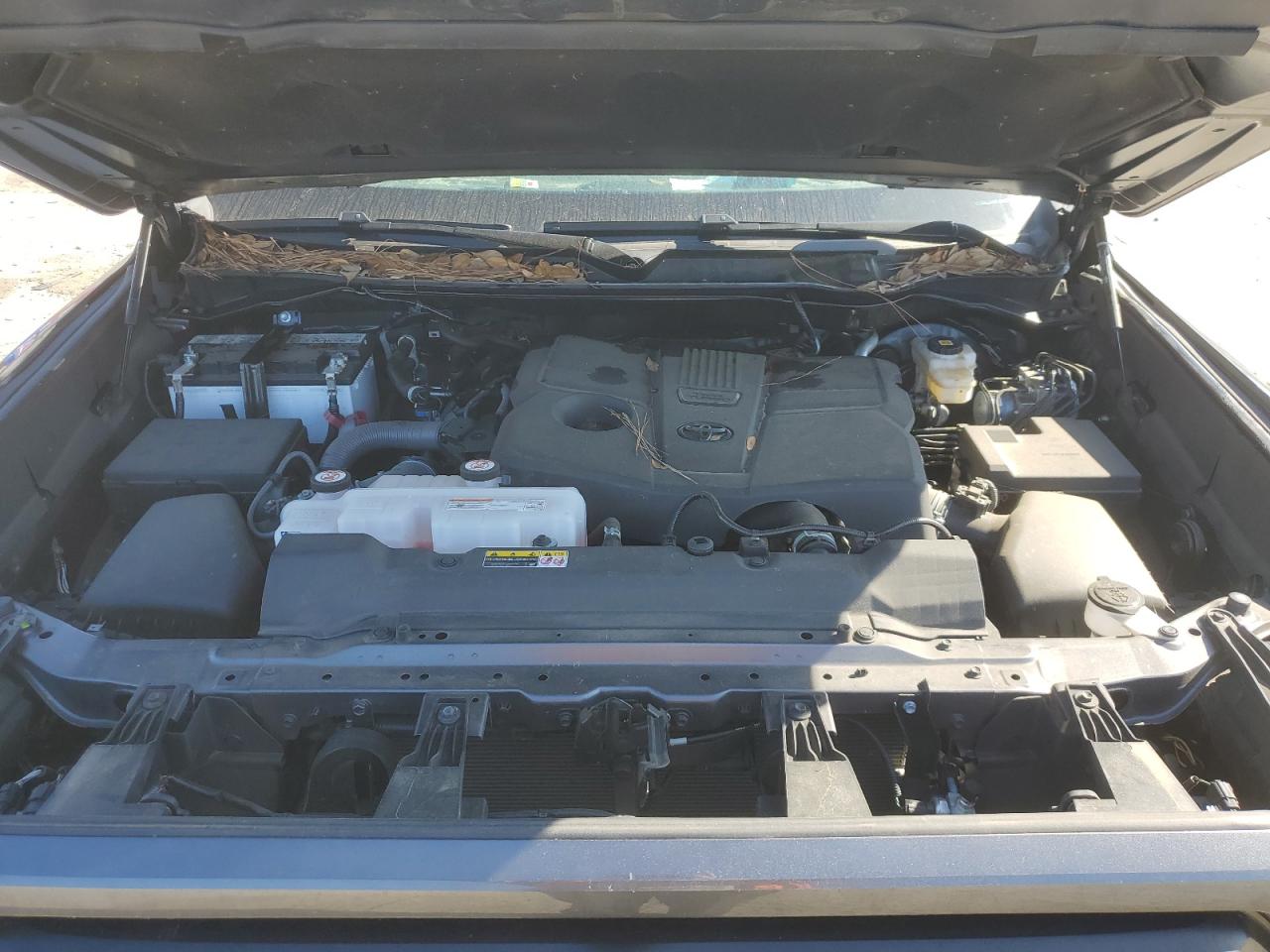 2022 Toyota Tundra Crewmax Sr VIN: 5TFLA5AB7NX008134 Lot: 49888115