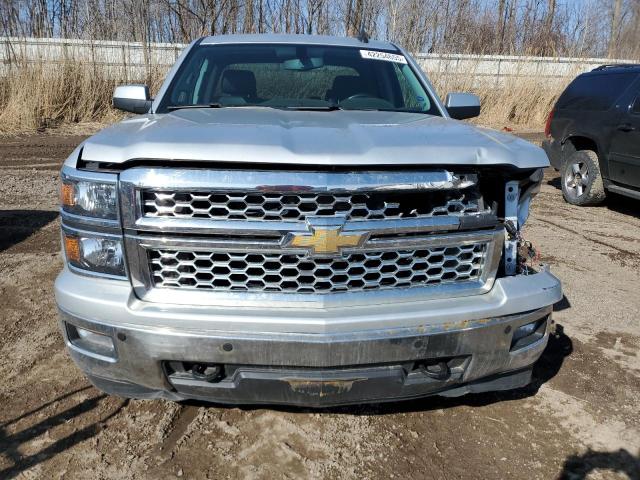 Pickups CHEVROLET SILVERADO 2015 Srebrny