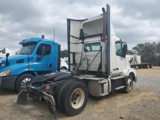 2017 VOLVO VN VNL