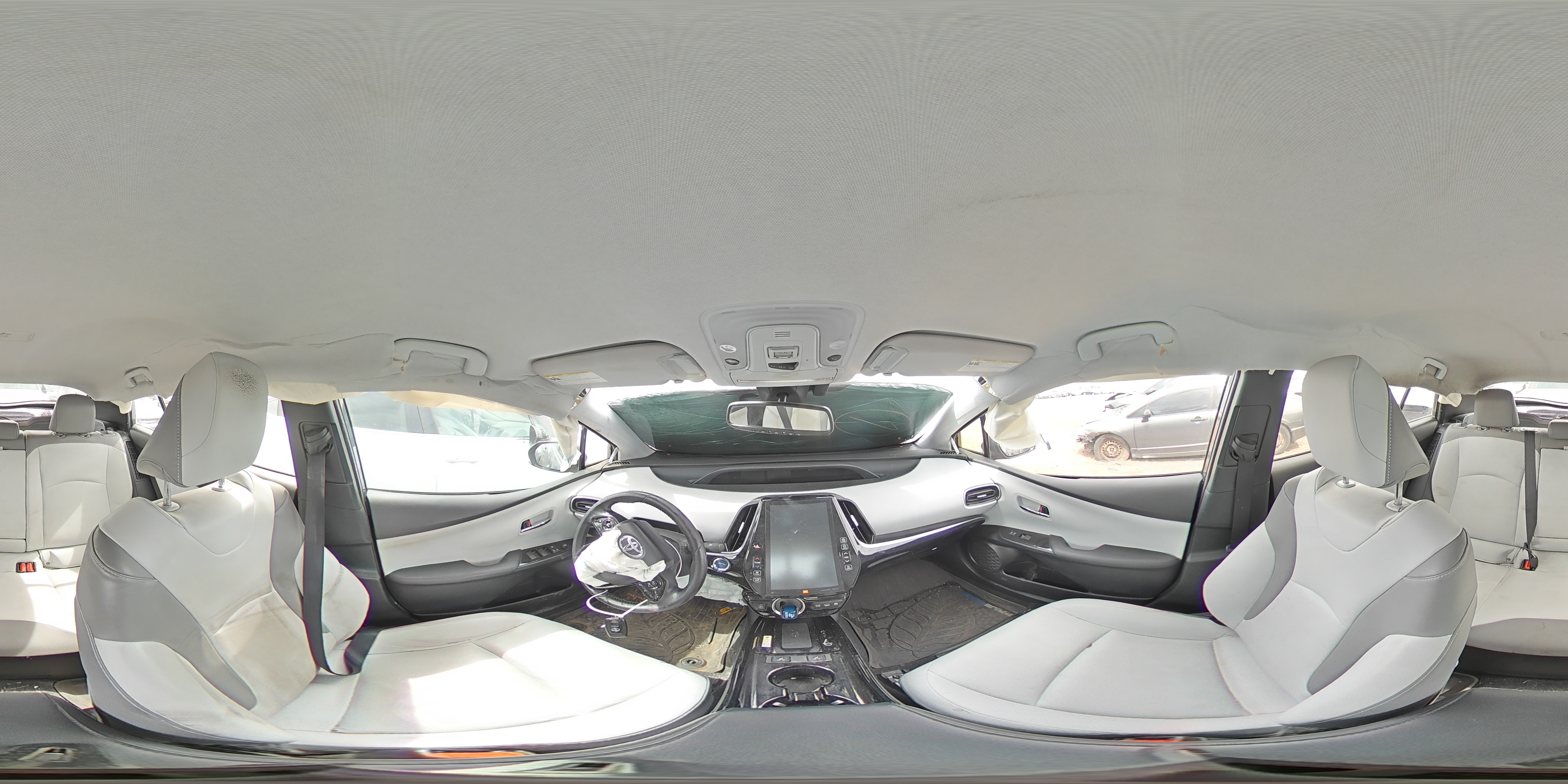 2021 Toyota Prius - Image 13