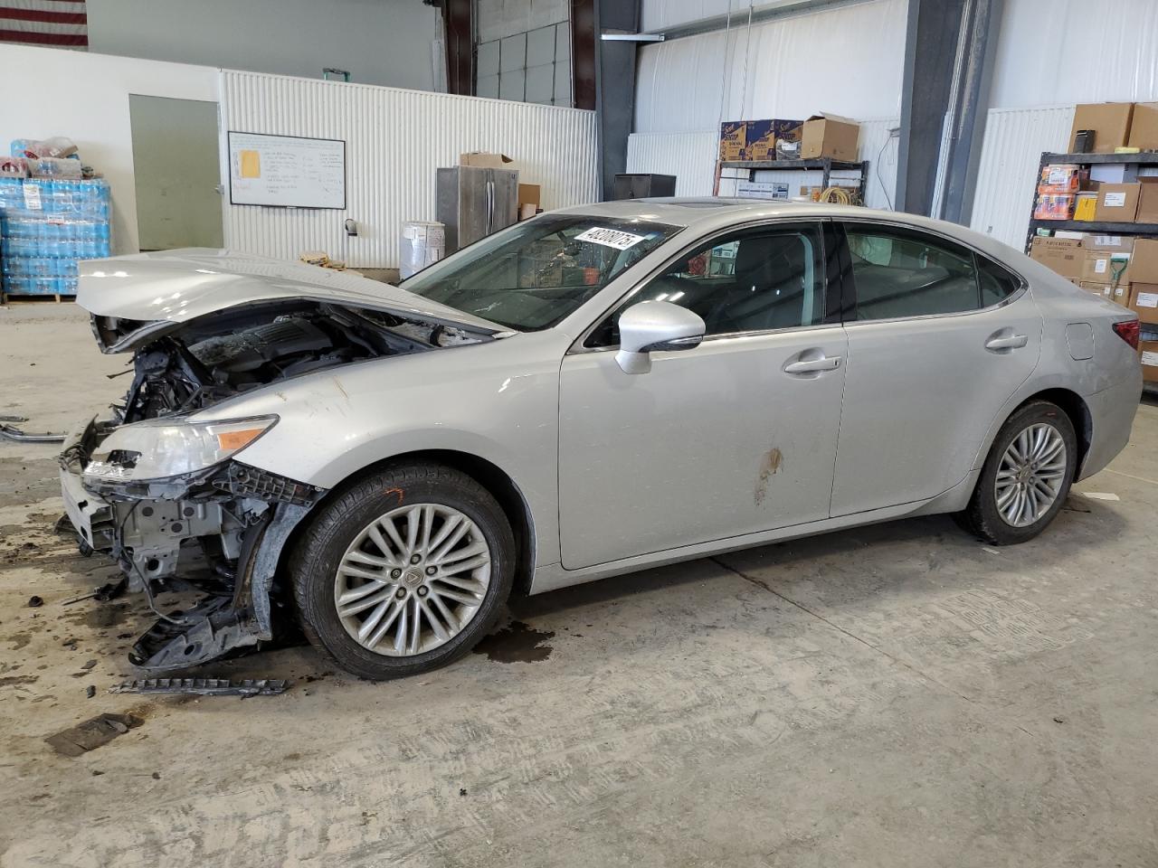 2013 Lexus ES - Image 1