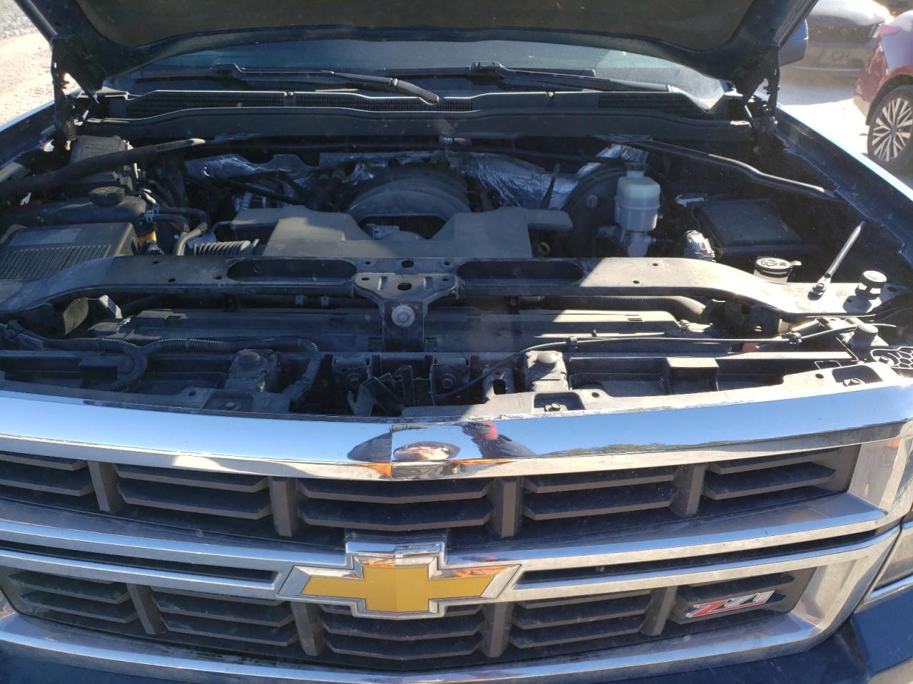 2015 Chevrolet Silverado - Image 11