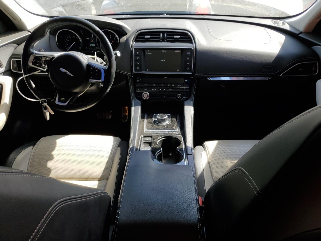 2017 Jaguar F-Pace - Image 8