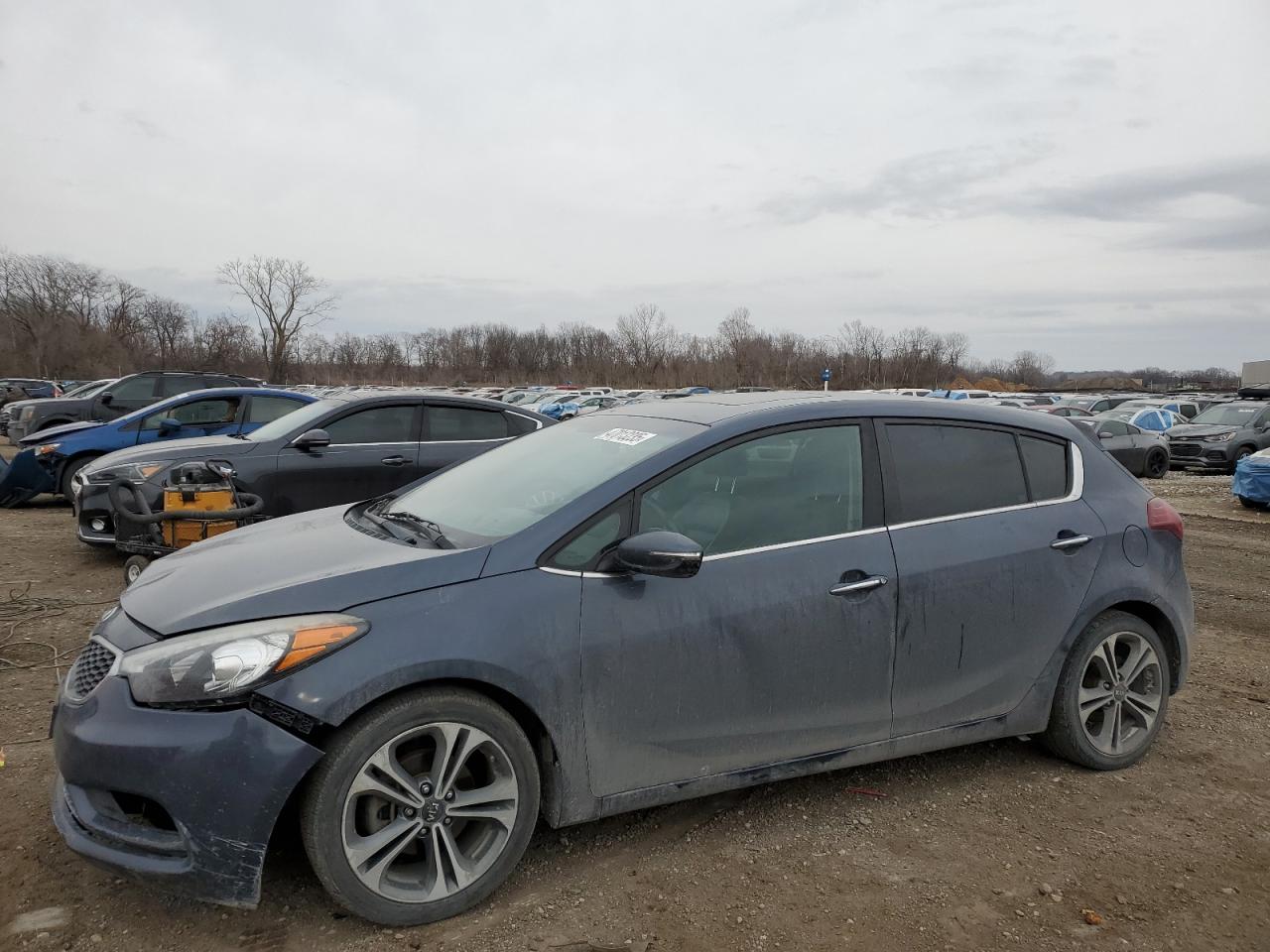 2016 Kia Forte - Image 1