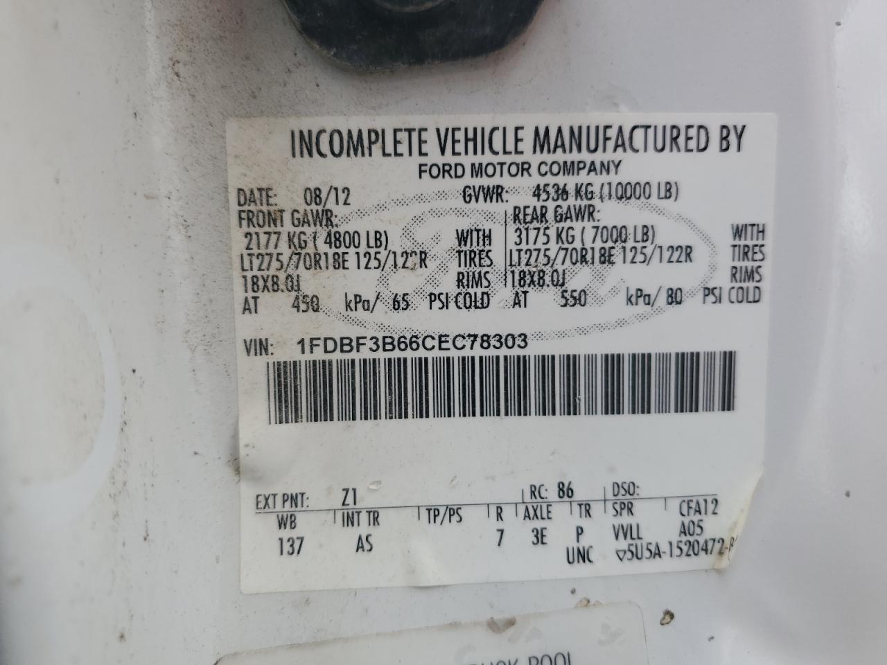 2012 Ford F350 - Image 12
