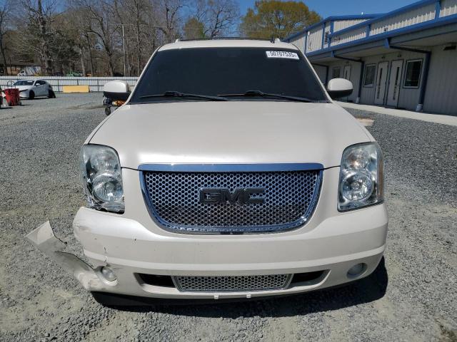 Parquets GMC YUKON 2013 White