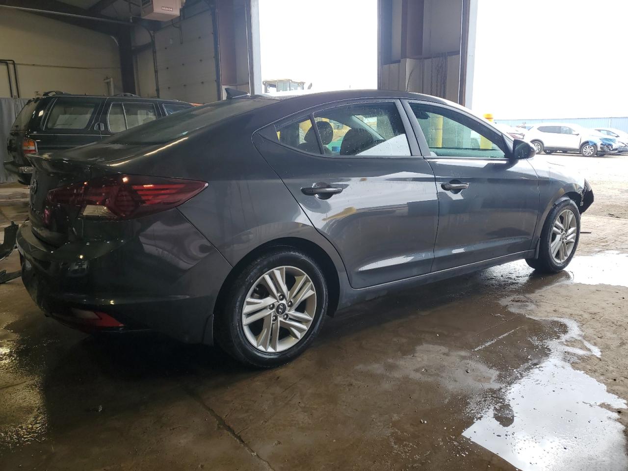 2020 Hyundai Elantra - Image 3