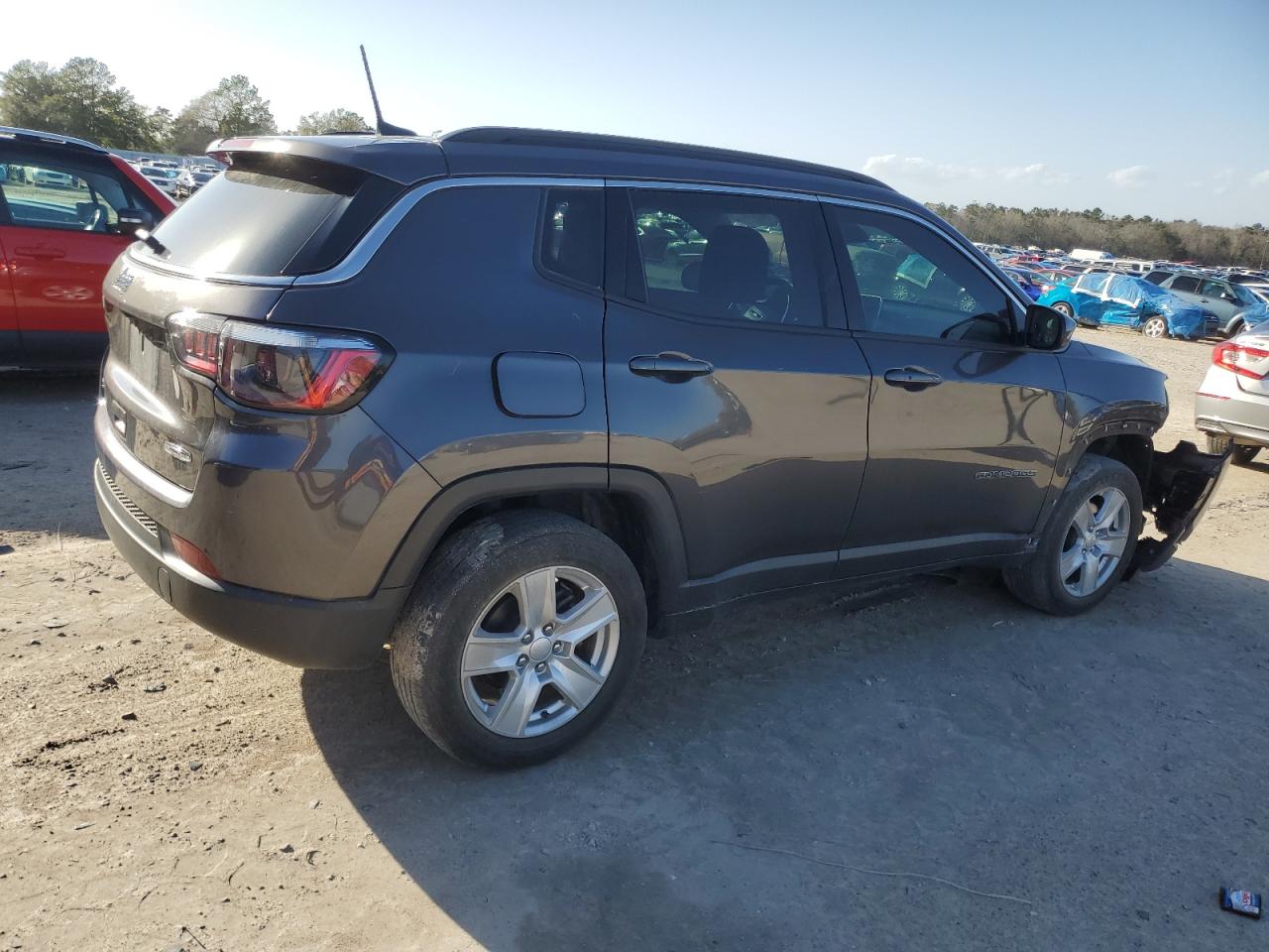 2022 Jeep Compass - Image 3